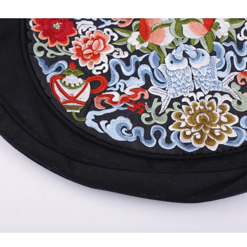 

2018 National Lady's Bag With Embroidery Women Best Shoulder Canvas Bags New Style Half Moon Bags Of Crescents Female Bag