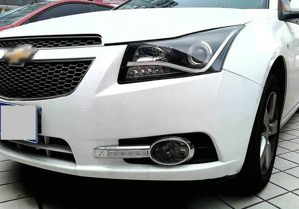 2 шт./компл. стайлинга автомобилей drl для chevrolet cruze 2009 2010 2011 2012 2013 DRL Противотуманные фары отверстие Габаритные огни
