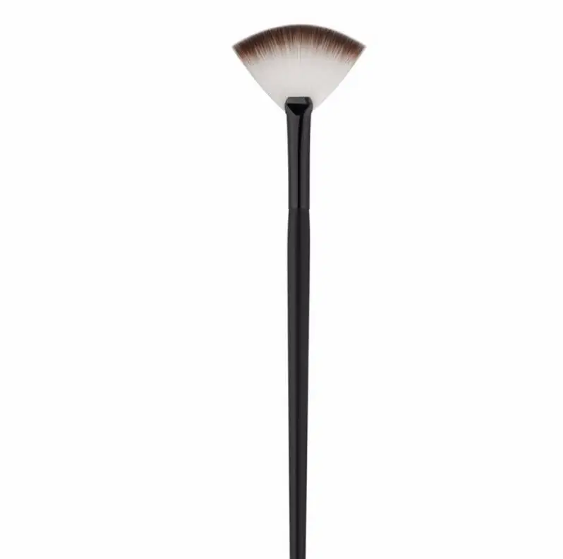 На новые модные веерообразная Кисть для нанесения румян один макияж кисти кисть