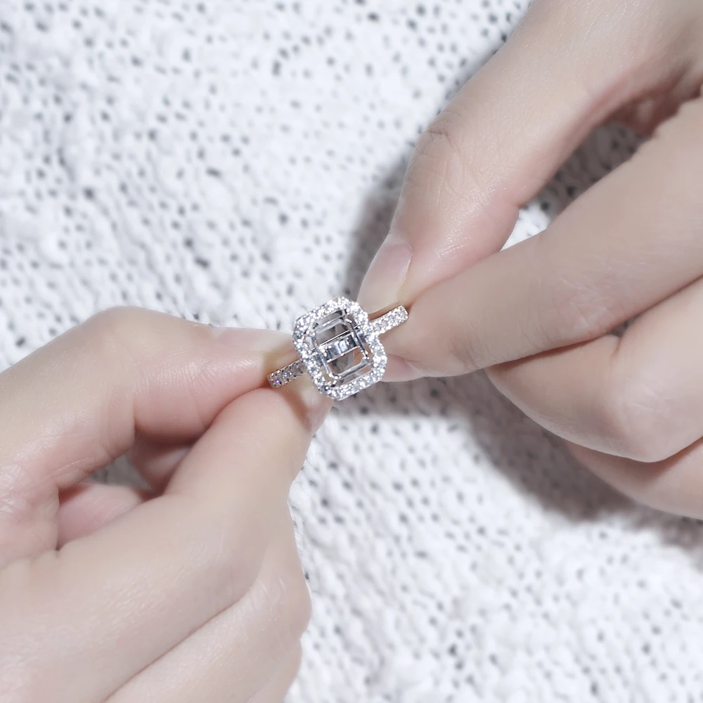 Кольцо Transgems 14K из белого золота с ореолом полукрепление без Изумрудного камня 7*9