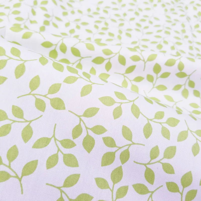 Простынь Пэчворк из хлопчатобумажной ткани с принтом листьев, текстильная ткань для шитья, стеганые простыни, дышащая тонкая ткань для детской одежды.