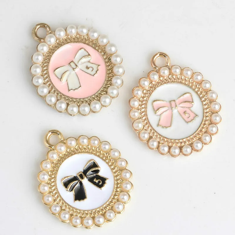 

MRHUANG 10pcs/lot Bow Round Pearl Enamel Charms Oil Drop Zinc Alloy Gold-Color Floating Pendant Fashion Jewelry Accessories