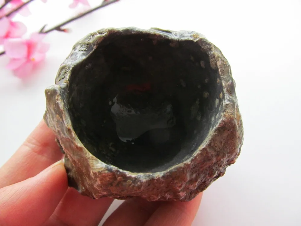 

195g Natural Ashtray Mineral Stone Ore Specimens Healing Reiki Unique Home Decorations Furnishing Articles Crafts Collection