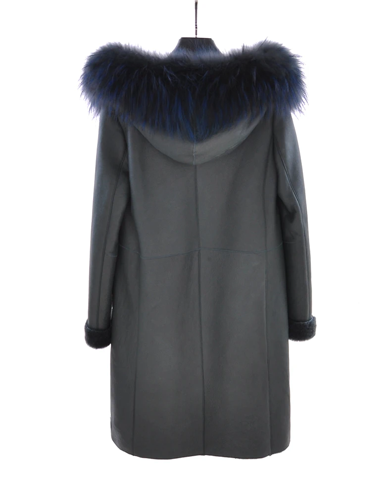 New Arrival Real Sheepskin Lady Coat With Fox Fur Collar With Long Sleeve Zipper Elegent Style Thick Warm Fur