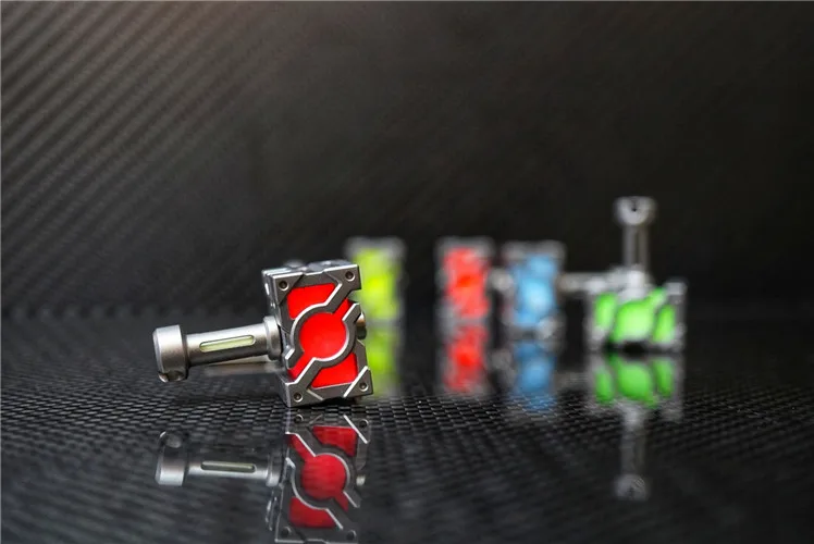 Magmatic color EDC светящиеся самоосвещающиеся бусины из титанового сплава кулон Паракорд уличные украшения снаряжение для кемпинга EDC инструменты - Цвет: Magmatic color