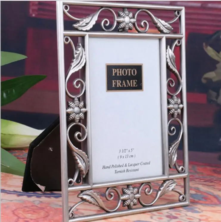 

European antique 6 inch metal picture framee squinas fotos vintage frame vintage photo album home decoration XC067