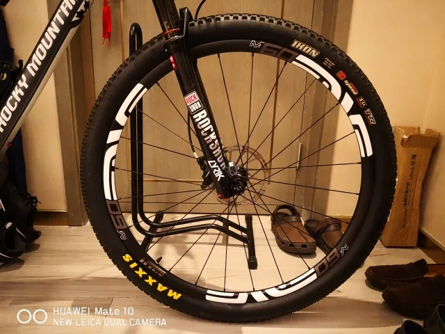 2018 ROCKSHOX LYRIK MTB воздушные вилки наклейки 27 5 er 29 дюймов углеродная вилка