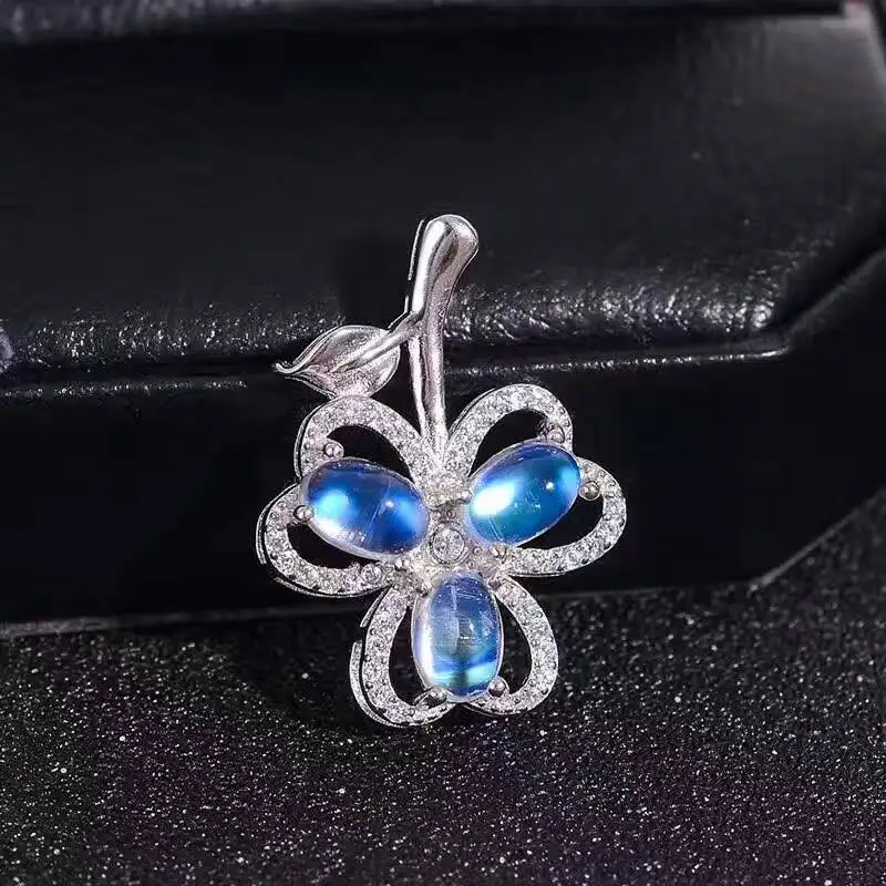 

Natural blue moonstone pendant S925 silver Natural gemstone Pendant Necklace trendy Elegant Clover flowers women party jewelry