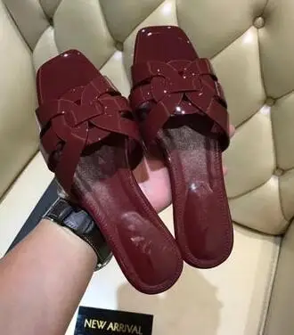 wine red flat Moraima Snc/кожаные шлепанцы на плоской подошве с перекрестной шнуровкой; летняя пикантная обувь с открытым носком; женские шлепанцы ярких цветов; пляжная одежда; сандалии - Цвет: wine red flat