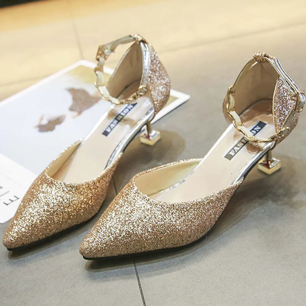 Женские модельные туфли SAGACE повседневные с острым носком на высоком каблуке