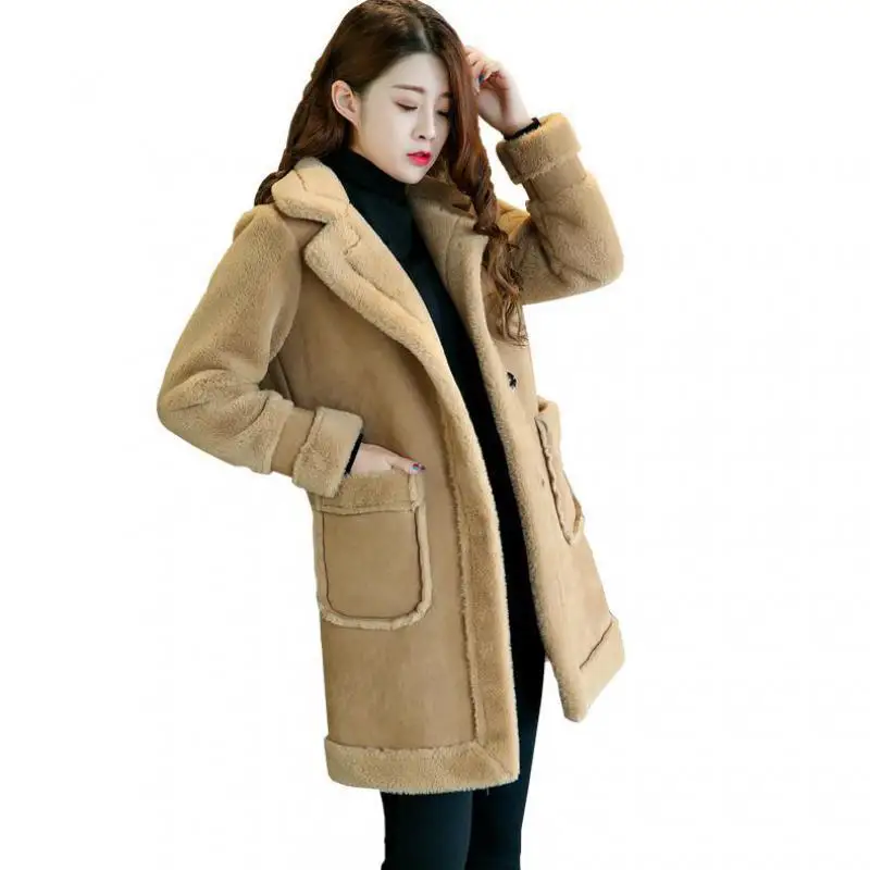 Зимнее женское пальто с мехом ягненка хлопковое длинное утолщенное замшевое