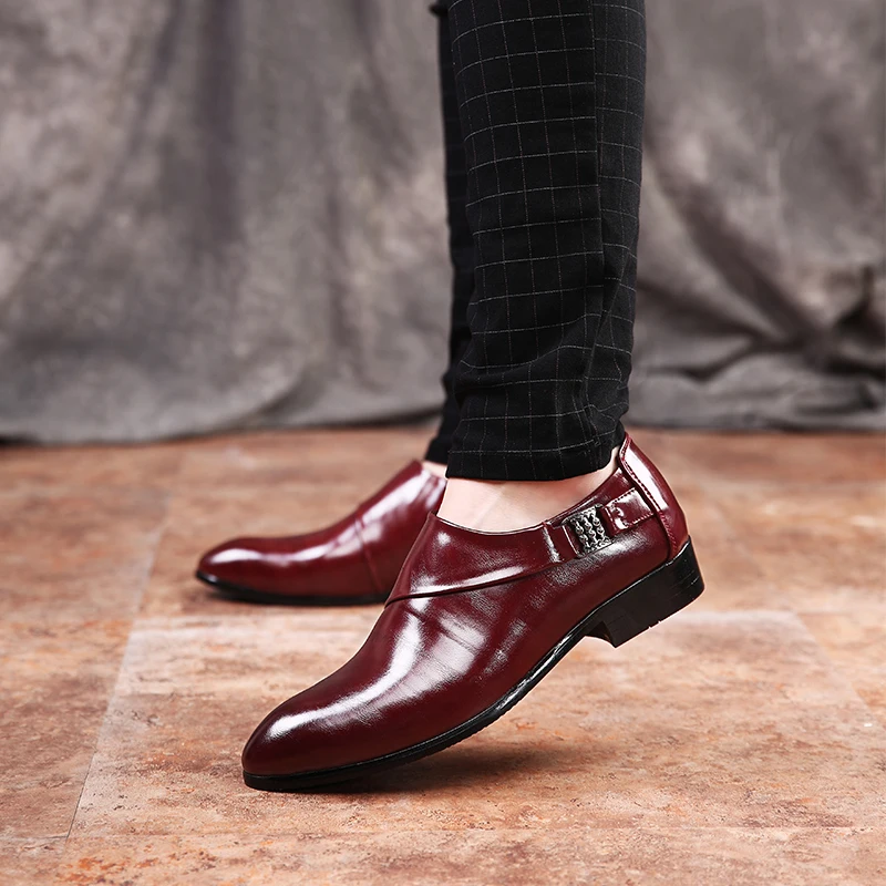2017 Зима Патент Мужские Платья Обувь для Мужчин Острым Носом Обуви Дышащая