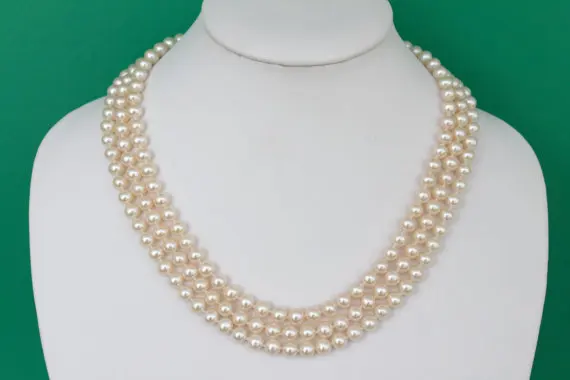 ?? 天然淡水真珠のネックレス AA 7-8 ミリメートル 3 行本物の真珠ジュエリー