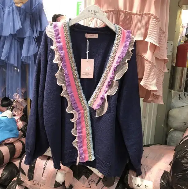 South Korea ulzzang New Retro Auricularia edge splicing stripe V collar hit color knitted cardigan coat sweater |