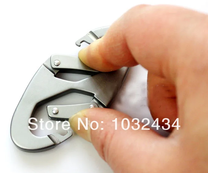 

100pcs/Lot Wholesale New Aluminum Carabiner Snap Clip Hook Key chain Hiking Bottle Scouts Buckle tools