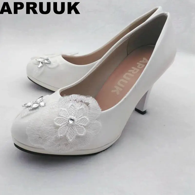 

2018 shoes women's leather med high heels bridal white lace crystal wedding shoes classic white lace bridesmaid pumps shoes
