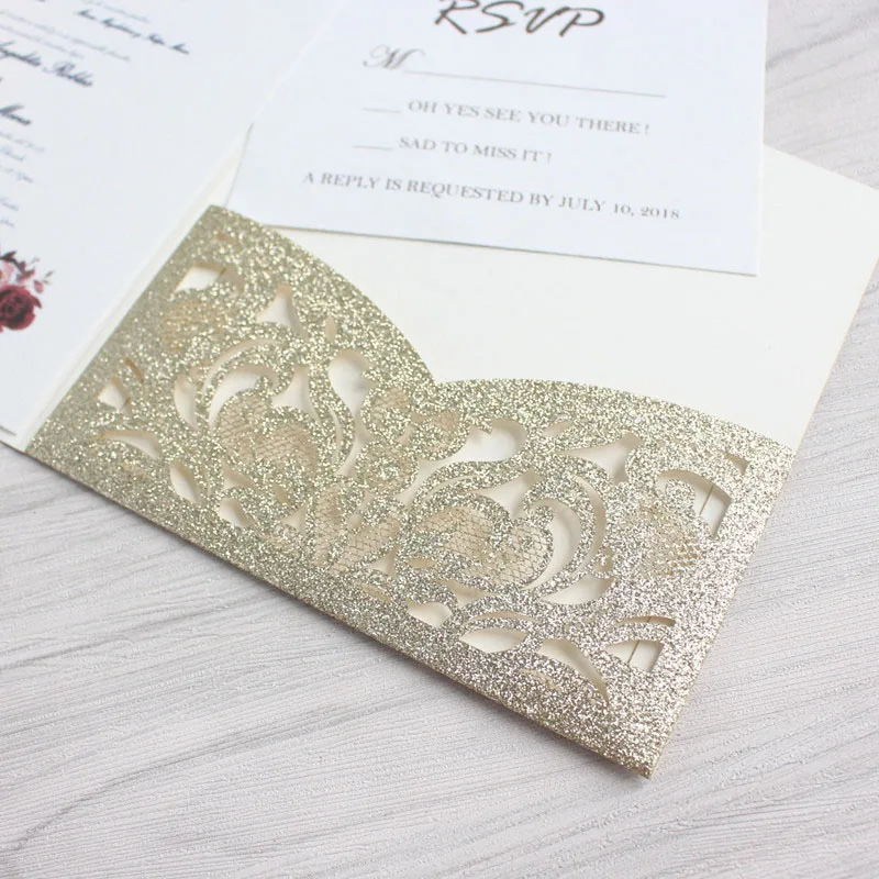 Роскошный Золотой набор свадебных приглашений с RSVP конвертом для живота с тремя сложными карманами приглашает Свадебные украшения