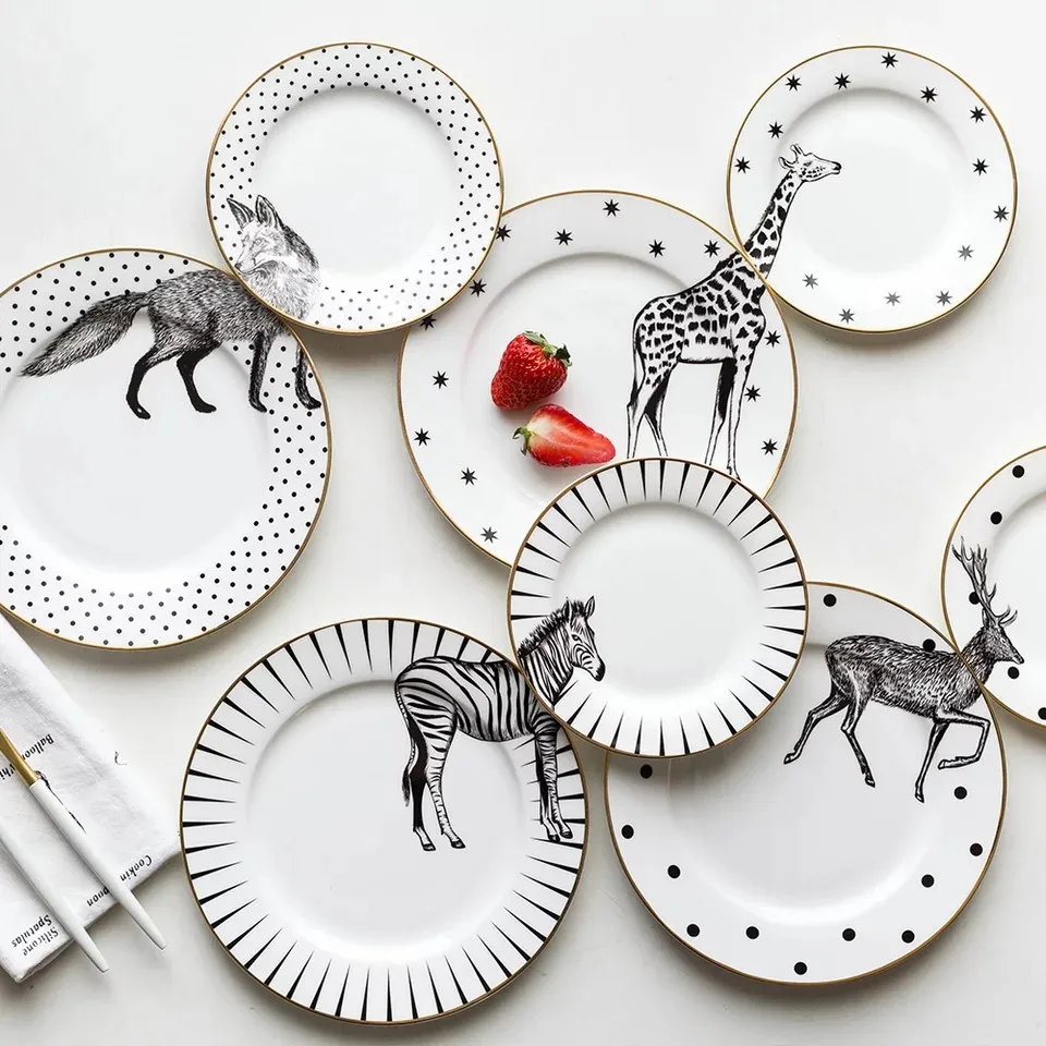 

2 pcs 6 and 8 inch animal design round bone china plate tableware set of 2 ceramic dinner plate zebra giraffe wallaby antelope