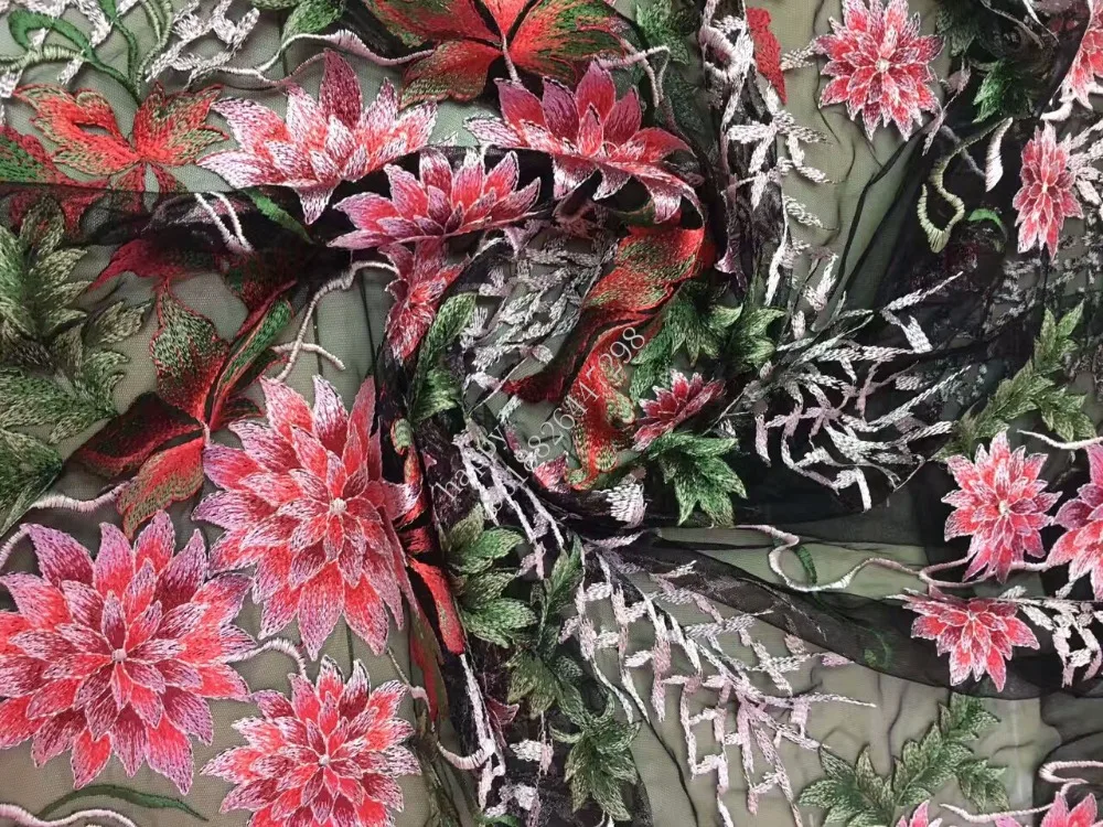 2017 American fashion week multicolor embroidery luxurious fabric wedding gown evening dress | Дом и сад