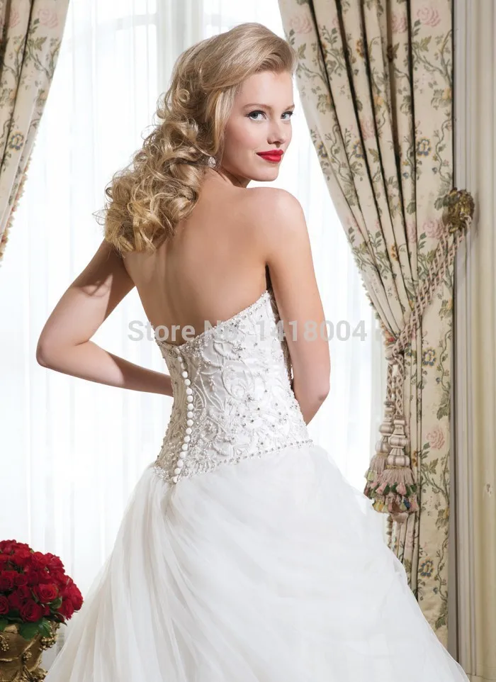 2015 New A Line Sexy Wedding Dresses Backless Sweetheart Ruffles Beading Sparkling crystals Three Quarter Elegant Bridal Gowns | Свадьбы и
