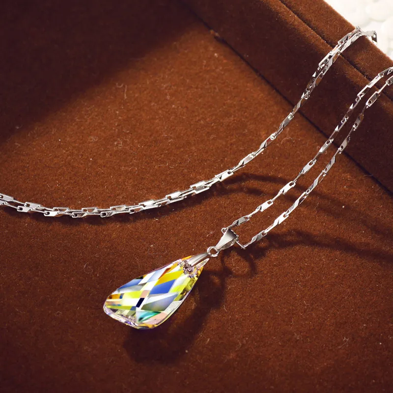 Набор украшений с кристаллами Neoglory колье и серьги в геометрическом стиле из