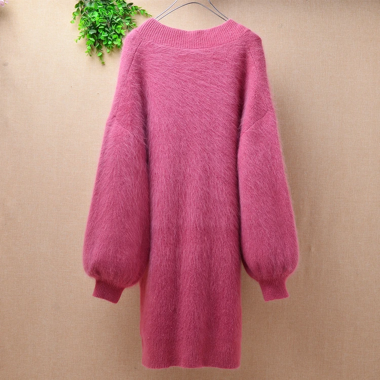 Женский свитер с длинным рукавом-фонариком треугольным вырезом из Ангорского