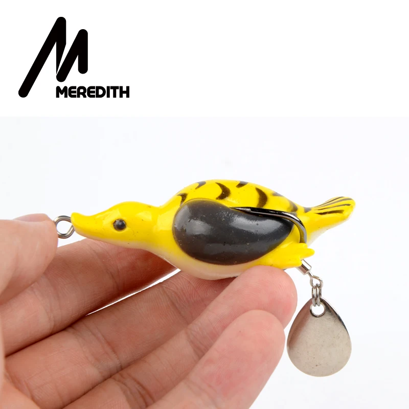 От магазина MEREDITH, встроенный в транспортное средство лягушка 14 г 6,5 см с изображением утки, лягушки, мягкие рыболовные приманки для змееголов Бас Приманка лягушка Рыбалка плавающий поплавок