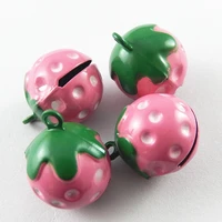 5pcspack jingle bells strawberry crafts necklace pendant charms christmas cherry phone pet decor baby gift 211716mm 51925
