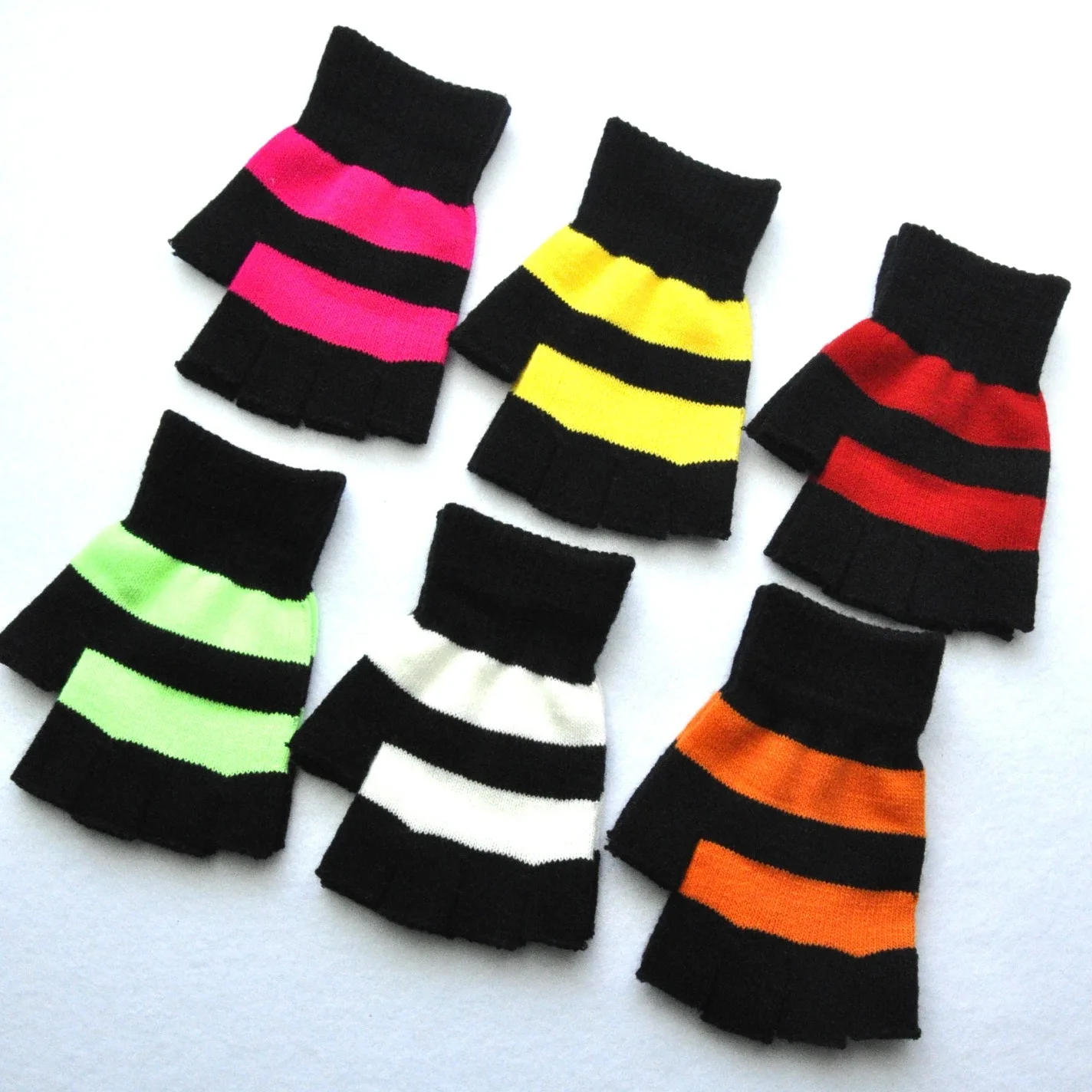 

Knitted Half Finger Gloves Unisex Mitten Glove Acrylic Yarn Spandex Fingers Gloves Student Winter Warm Hand Gloves Good Quality