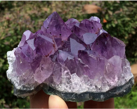 WBY 410 + атуральный аметист красивые фиолетовые кварцевые геодезические