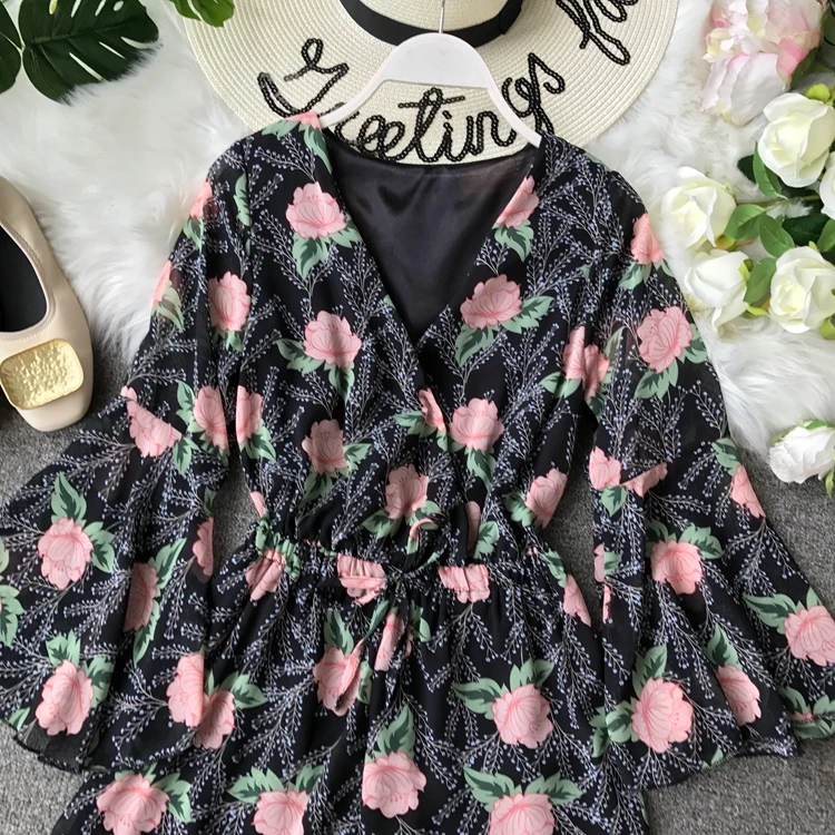 Цветочный короткий женский комбинезон с v-образным вырезом, пляжный Boho с принтом, с рюшами, сексуальный корейский элегантный шифоновый ромперы-туники, летний женский комбинезон