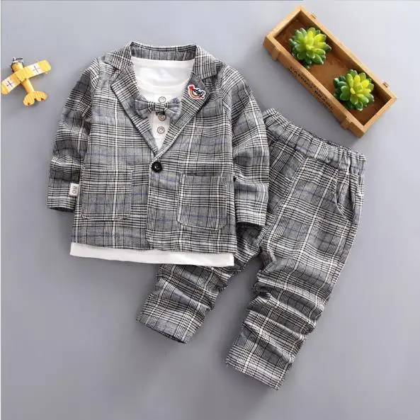 AiLe Rabbit/ г., модный костюм джентльмена с бабочкой для мальчиков, куртка, футболка, штаны комплект из 3 предметов в клетку, осенняя Новинка, детская одежда с длинными рукавами - Цвет: blue 302476