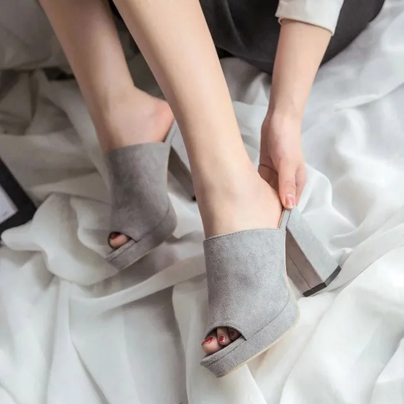 Летние пикантные Шлёпанцы на высоком каблуке Туфли лодочки обувь платформе