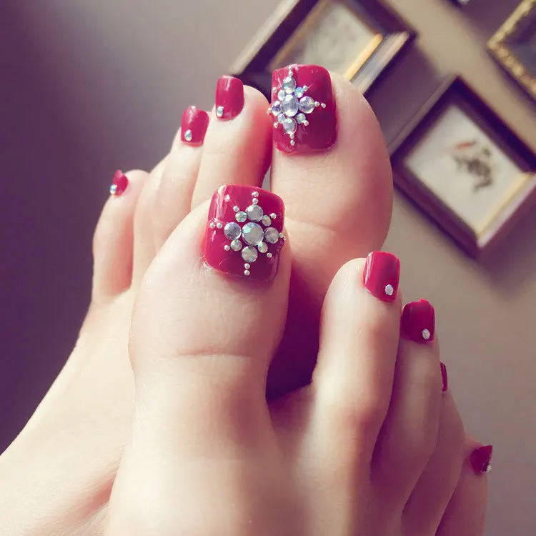 24 Pcs/Kit Fake Nails Toenails False With Designs Diamond Short Square Wear Patch Feet Nail Art Kit 2g Glue | Красота и здоровье