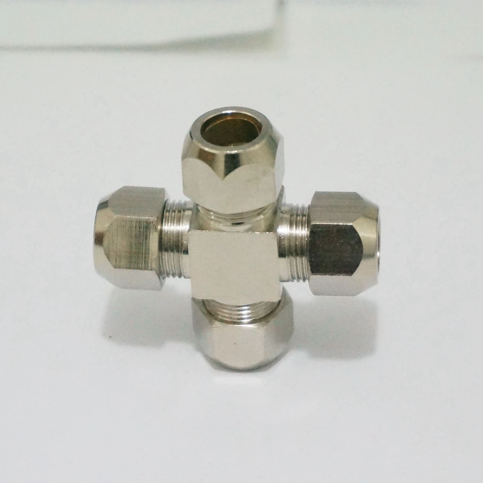 Corss 4 Ways Brass Fit 10mm OD Tube Coupler Adapter Connector Compression fitting For Tubing | Обустройство дома