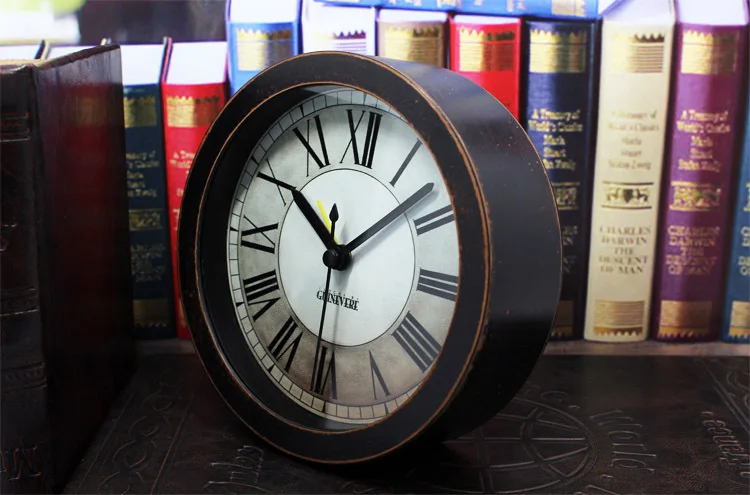 Digital Wood Alarm Clock Table Bedroom Study Desktop Decoration European Retro Nostalgic Circular Muted Roman | Дом и сад