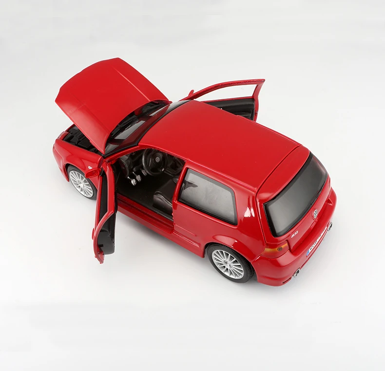 Maisto 1/24 Гольф MK4 R32 литой брелок для автомобильных ключей модель классического