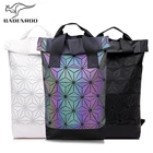 Рюкзак женский светящийся в клетку, с геометрическим рисунком