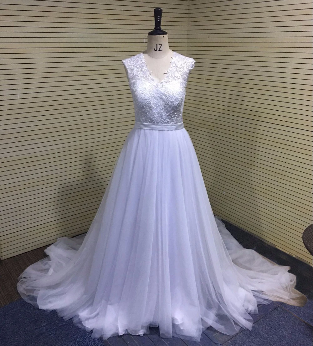 Дешевое пляжное свадебное платье А силуэта 2018 белое/цвета слоновой кости