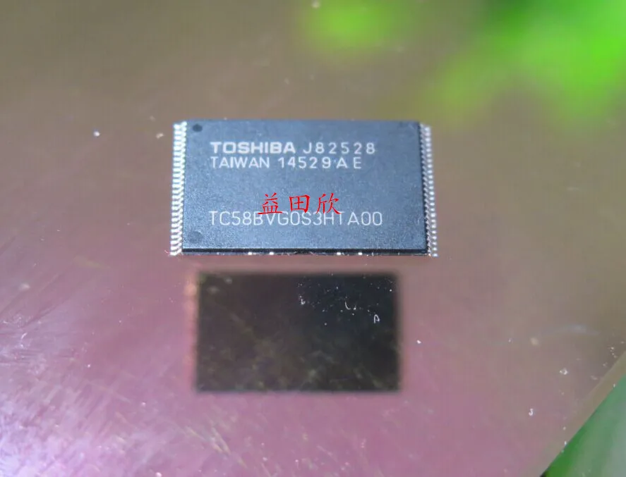 

Бесплатная доставка TC58BVG0S3 TC58BVG0S3HTA00 TC58BVGOS3HTAOO