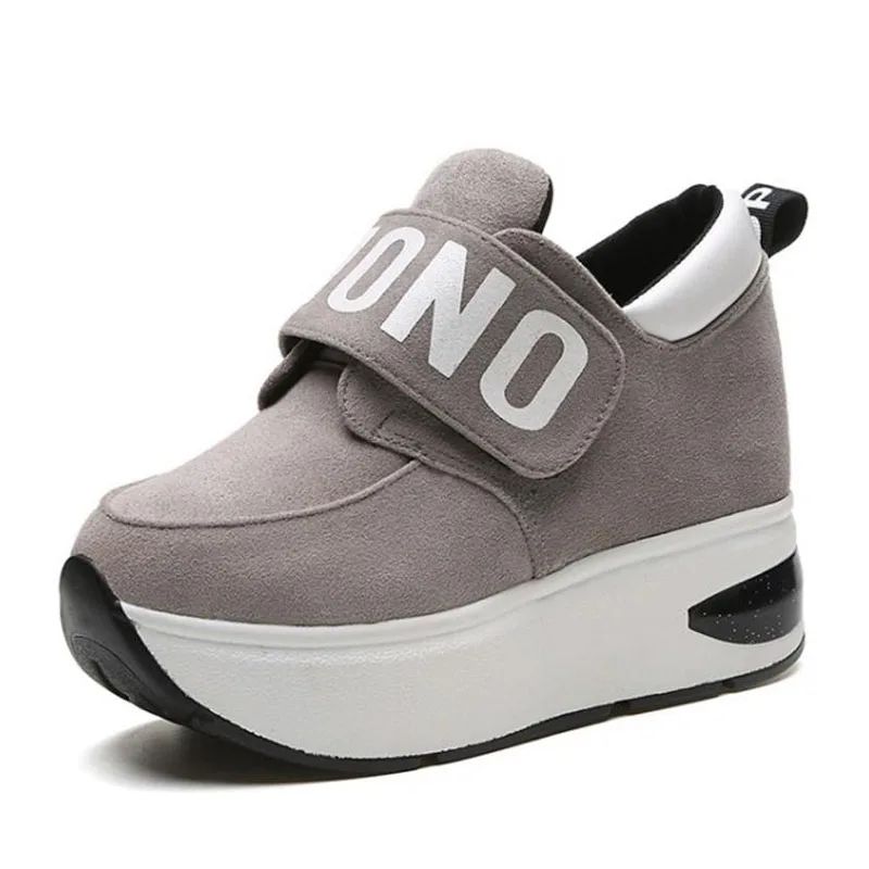 ZALAVOR/модные женские туфли лодочки на толстой платформе с украшением в виде букв