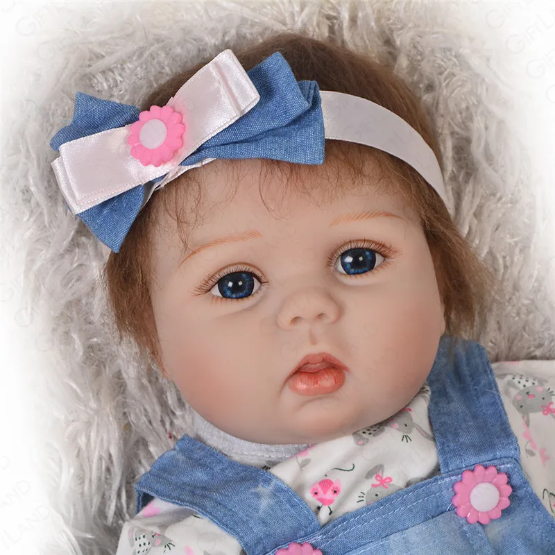 Reborn Baby Doll 22 дюймов милый ребенок с голубыми глазами Кукла младенец живой Boneca