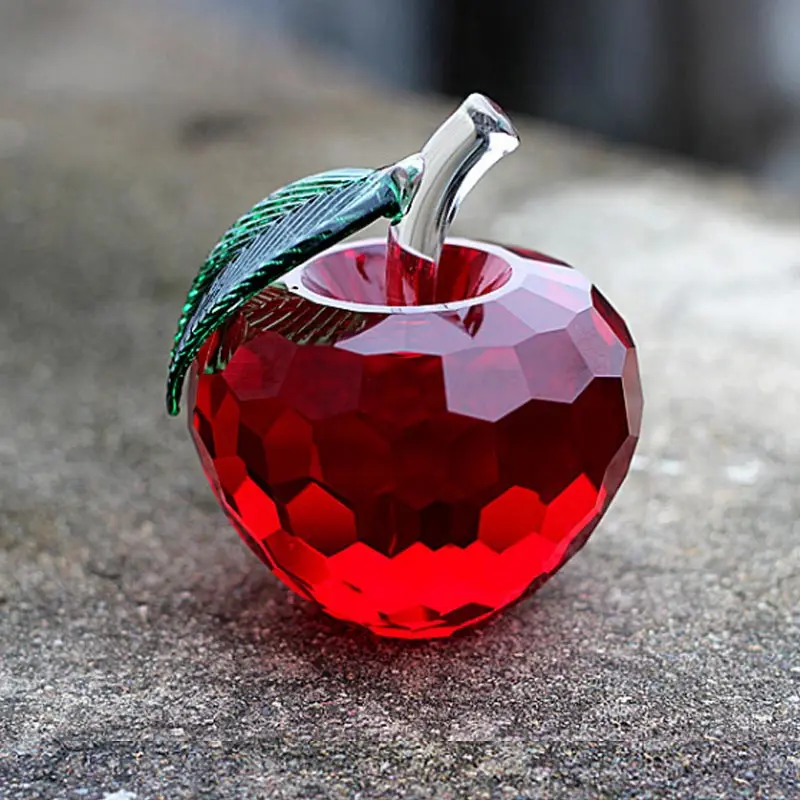 стеклянное яблоко. как сделать яблоко в стекле. как сделать яблоко в стекле. яблоко стеклянное прозрачное. яблоко в виде кристалла.