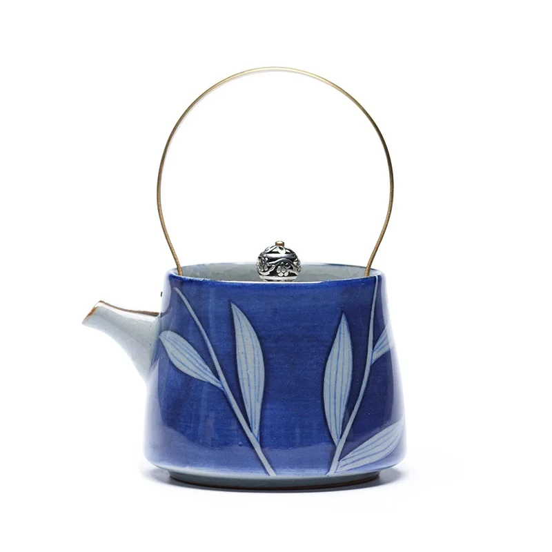 christmas The blue and white porcelain handle teapot painted Jingdezhen ceramic filter pot of Kung Fu tea set | Дом и сад