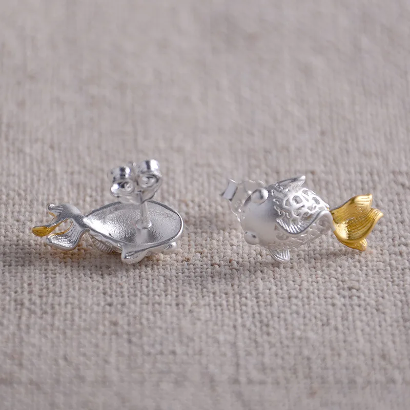 Женские серьги гвоздики из серебра 2017 пробы с маленькой рыбкой|earring box|earring claspearring