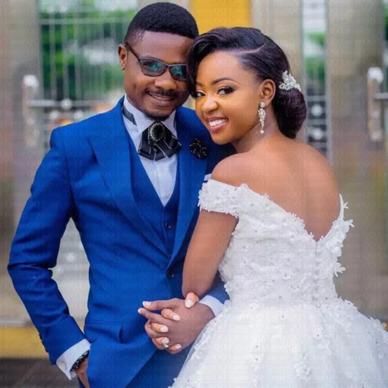 

2019 New African Stunning Off the Shoulder Wedding Dress Ball Gown Bridal Gowns Vestido De Novia