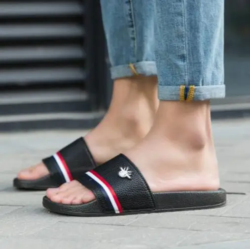 Black stripe Женские летние тапочки в полоску; Милые Черные тапочки с животными-пауками; пляжные вьетнамки; сандалии на плоской подошве; женские шлепанцы; большой размер 11 - Цвет: Black stripe