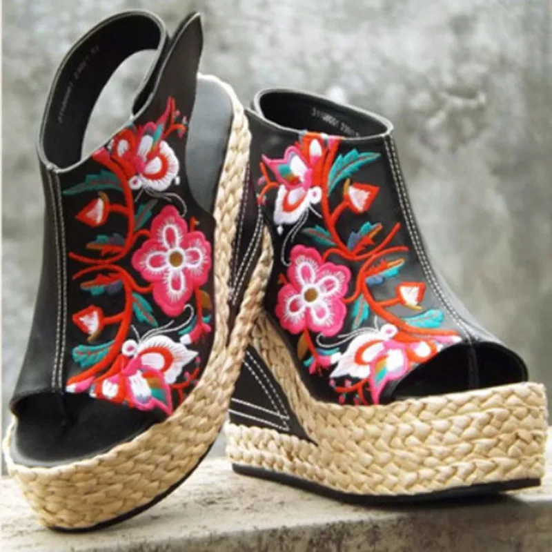 Сандалии женские на танкетке босоножки ручной работы с вышивкой модная обувь