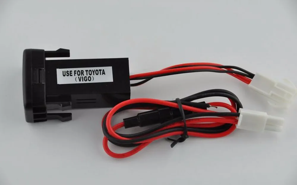 Зарядное устройство с двумя USB портами для Toyota VIGO адаптер интерфейсом автомобиля