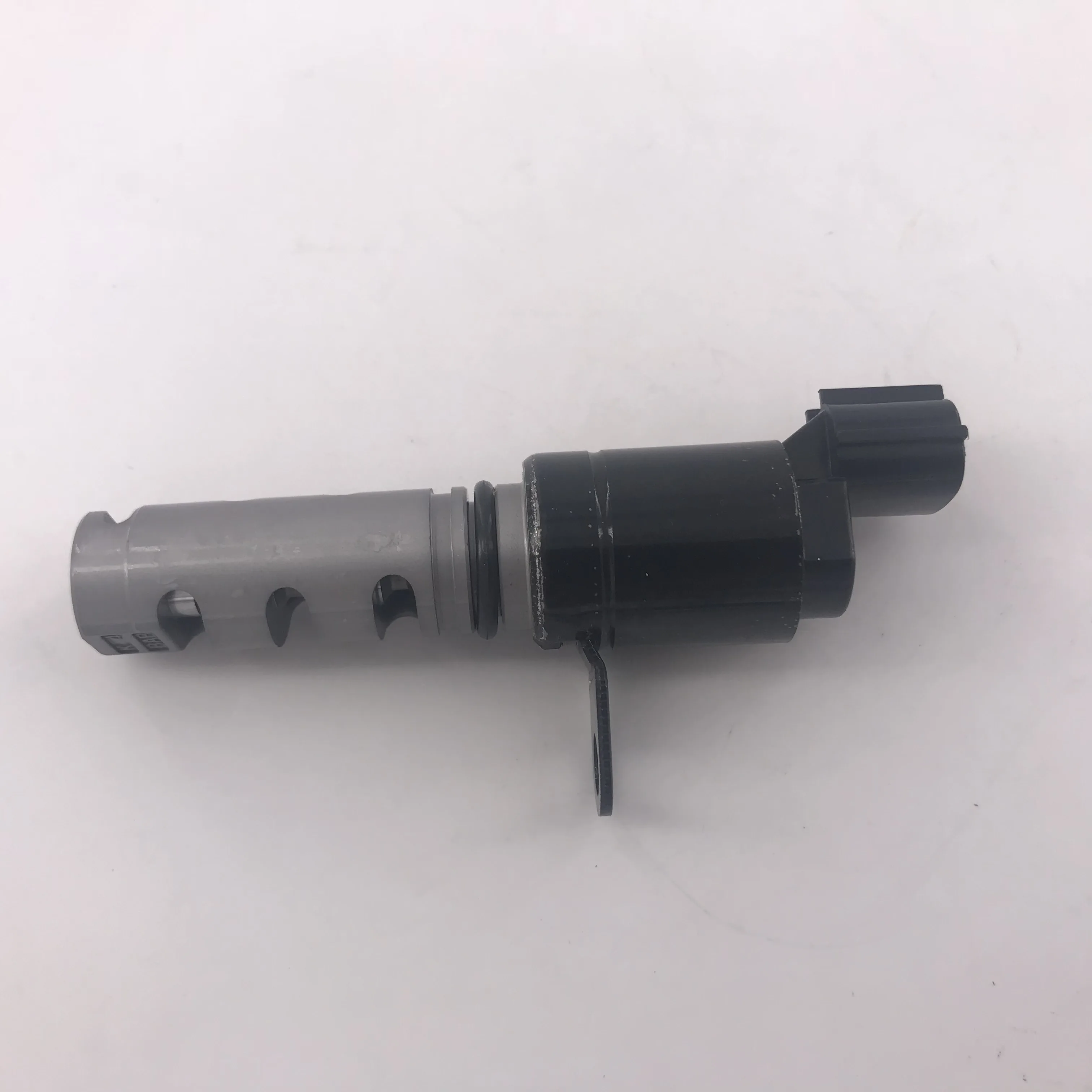 Кулачковый клапан контроля масла для Hyundai ELANTRA KIA SOUL SPECTRA OEM 24355 23800 237632 23763